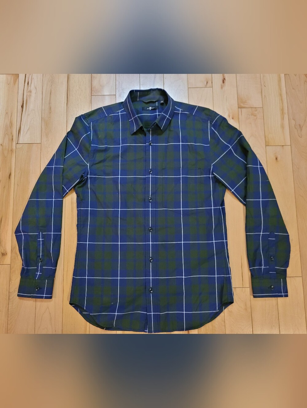7 for all Mankind men's size small button up long sleeve shirt